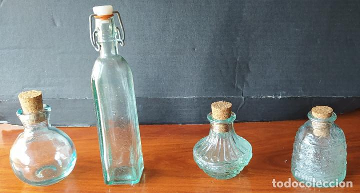 13 botellitas pequeñas de cristal trasparente - Compra venta en  todocoleccion