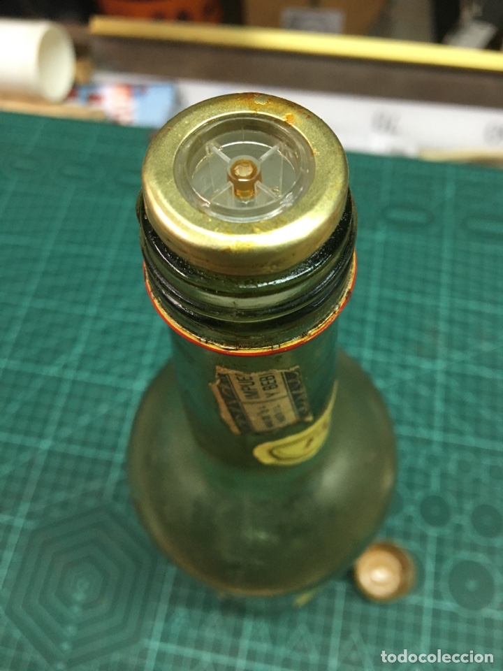 Botellas antiguas: Botella brandy fabuloso - Foto 4