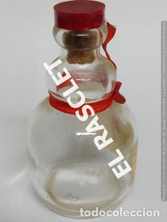 Botellas antiguas: MINI BOTELLA - GRAN DUQUE D ALBA - VACIA - - Foto 2