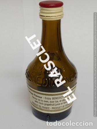 Botellas antiguas: MINI BOTELLA - DOM - BENEDICTINE - VACIA - - Foto 2