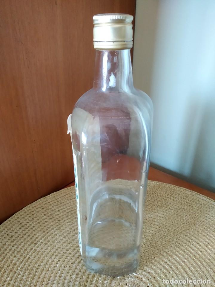Botellas antiguas: Botella ginebra Simpson. - Foto 2