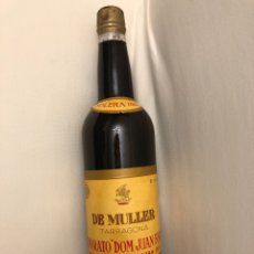 Botellas antiguas: ANTIGUA BOTELLA VACÍA VINO RANCIO “DOM JUAN FORT” DE MULLER. Lote 253921220