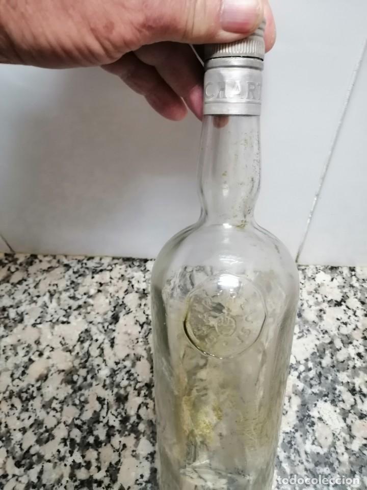 Botellas antiguas: ANTIGUA BOTELLA CHARTREUSE - Foto 2