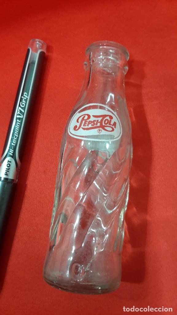 Botellas antiguas: MINI BOTELLA DE PEPSI - Foto 8