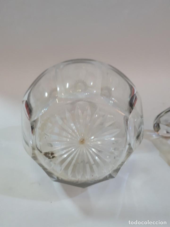 Botellas antiguas: Licorera, botella cristal tallado. - Foto 11