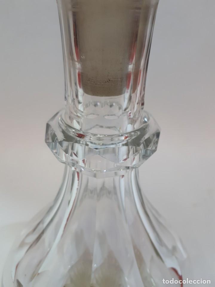 Botellas antiguas: Licorera, botella cristal tallado. - Foto 12