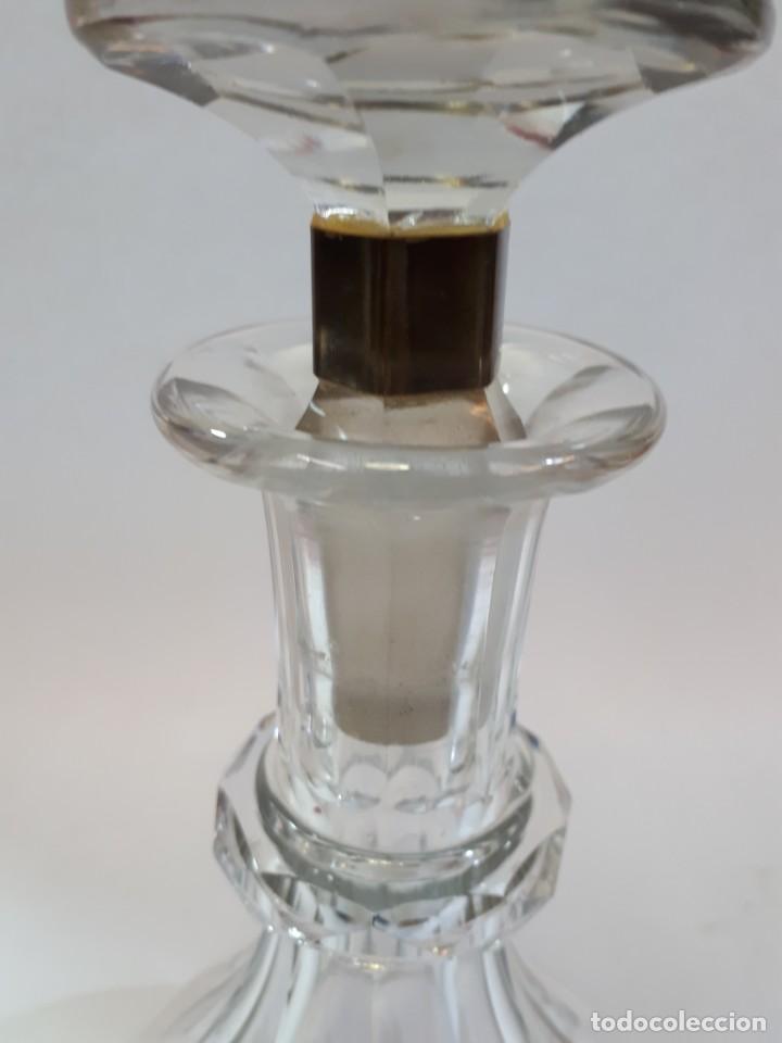 Botellas antiguas: Licorera, botella cristal tallado. - Foto 13