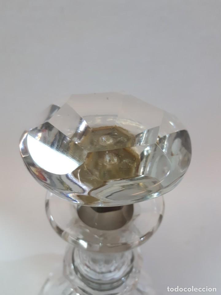 Botellas antiguas: Licorera, botella cristal tallado. - Foto 15