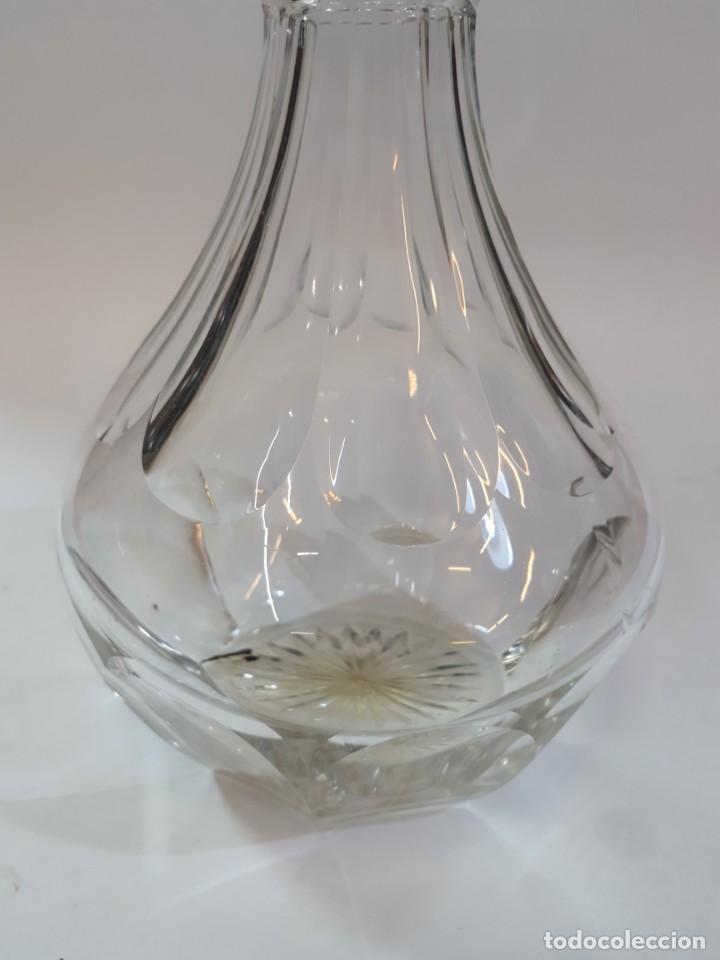Botellas antiguas: Licorera, botella cristal tallado. - Foto 17