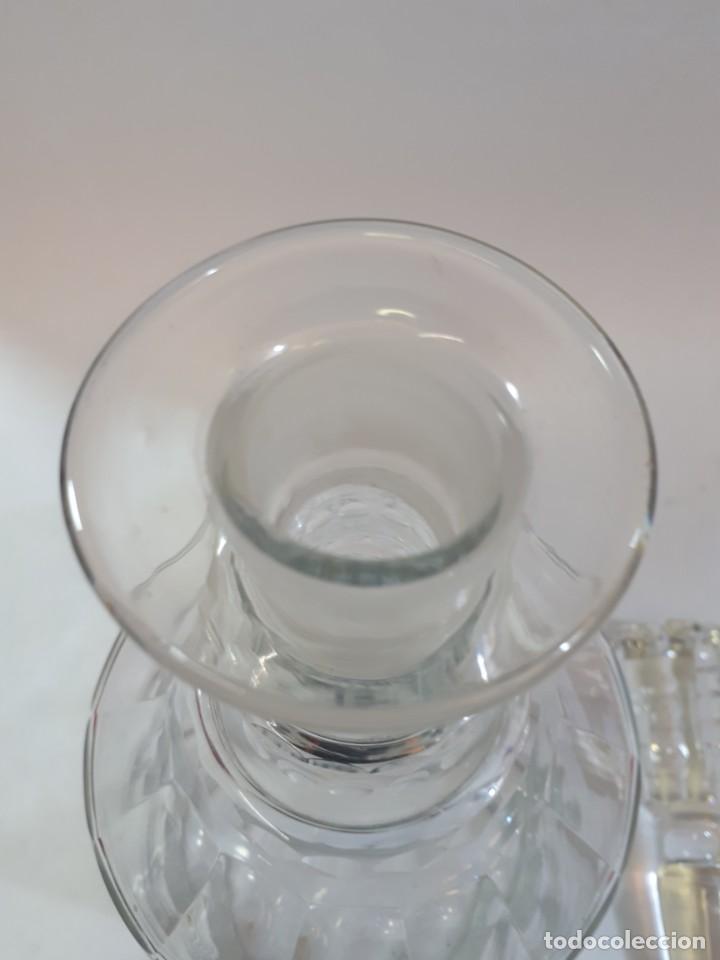 Botellas antiguas: Licorera, botella cristal tallado. - Foto 11