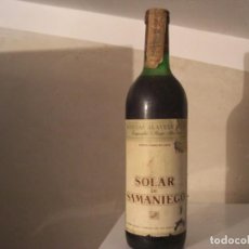 Botellas antiguas: BOTELLA VINO DE RIOJA ALAVESA. SOLAR DE SAMANIEGO. COSECHA 1970.. Lote 246127720