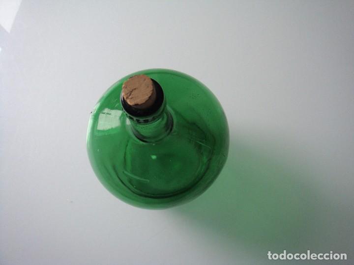 Botellas antiguas: DAMAJUANA VERDE VIRESA - Foto 3