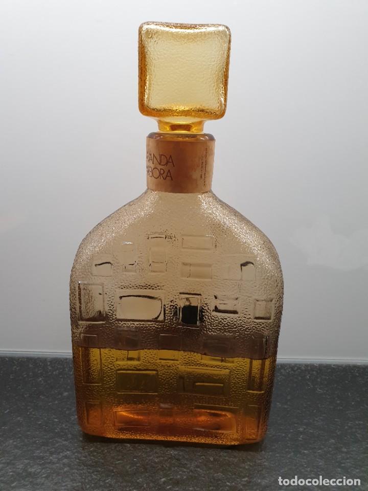 Botellas antiguas: Botella de Colonia Lavanda Arbora a medias. - Foto 3