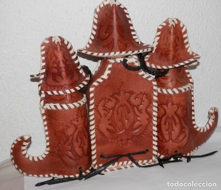 Botellas antiguas: BOTELLAS TRADICIONALES DE RUSSIA - Foto 3