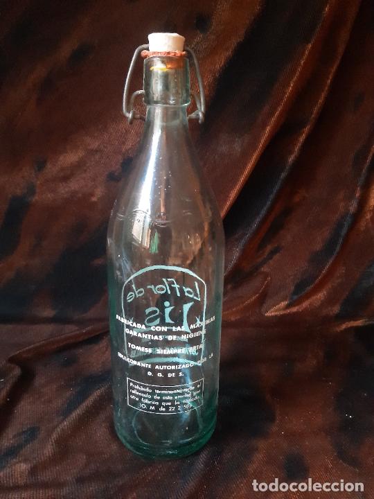 Botellas antiguas: Botella de gaseosa La Flor de Lis - Foto 3