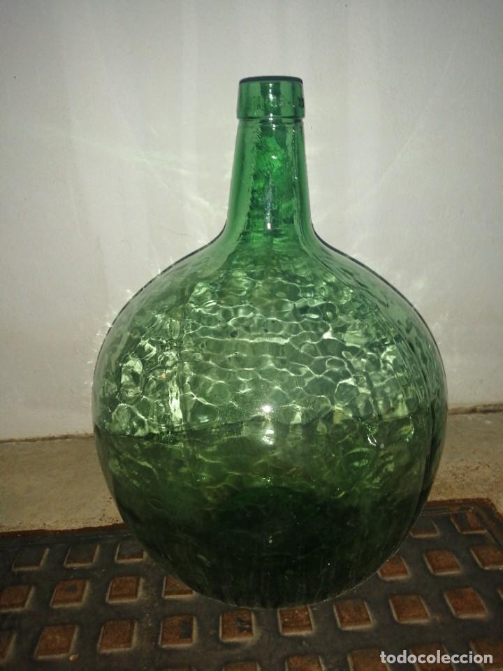 Antigua Garrafa o Damajuana de cristal soplado. VILELLA. 16 Litros - La  Sandalia de Hermes