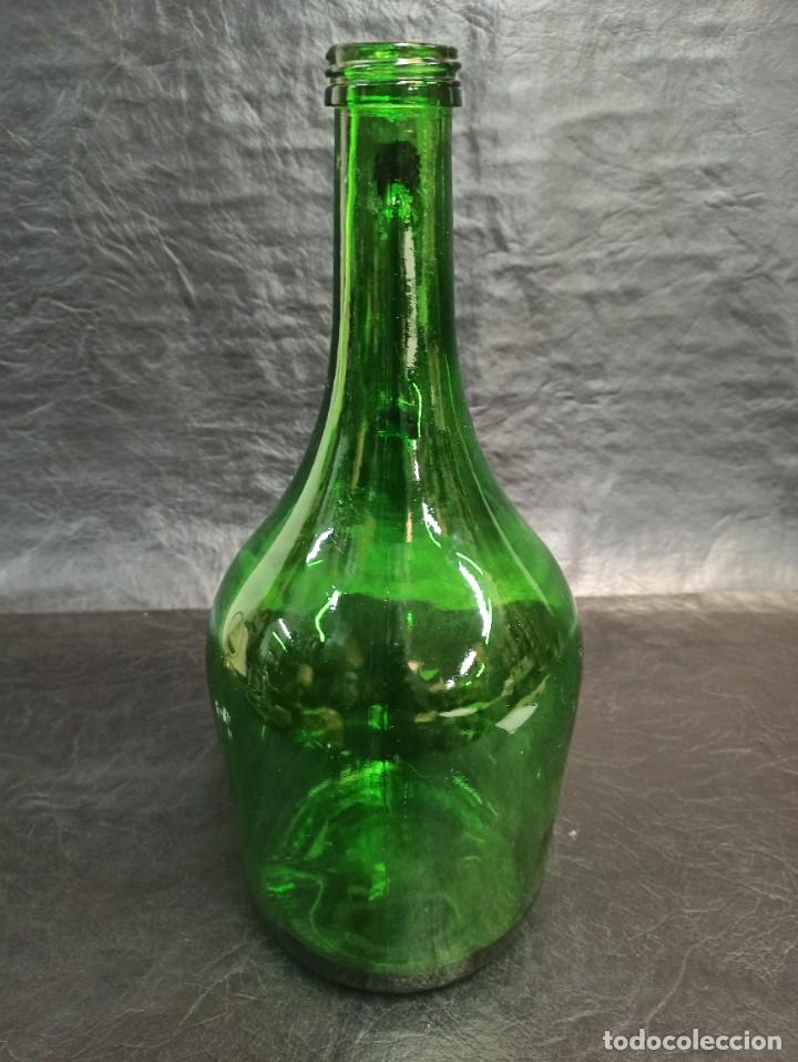Botellas antiguas: Decorativa botella de cristal verde. PI - Foto 4