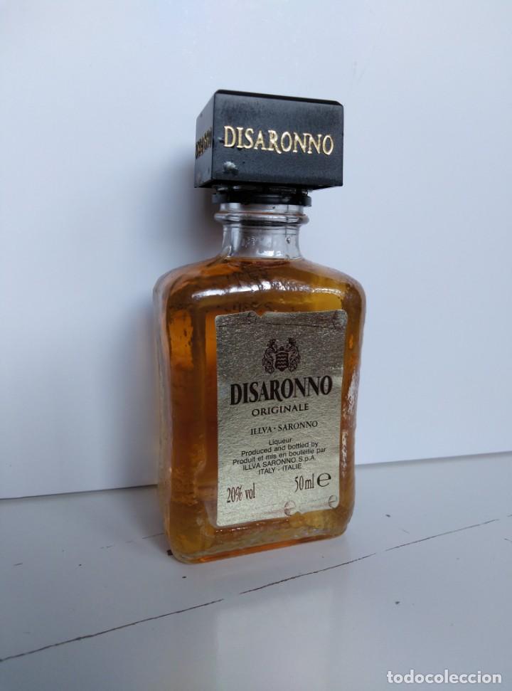 Botellas antiguas: BOTELLA MINIATURA DE DISARONNO - Foto 1