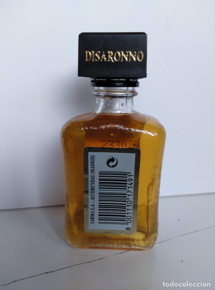 Botellas antiguas: BOTELLA MINIATURA DE DISARONNO - Foto 2