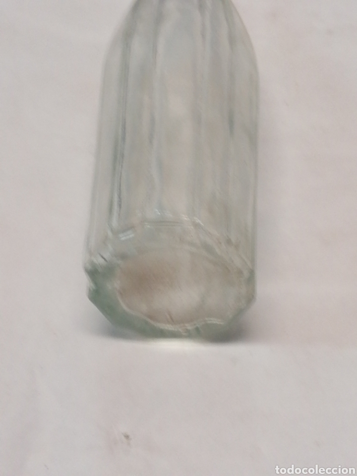 Botellas antiguas: Botella - Foto 3