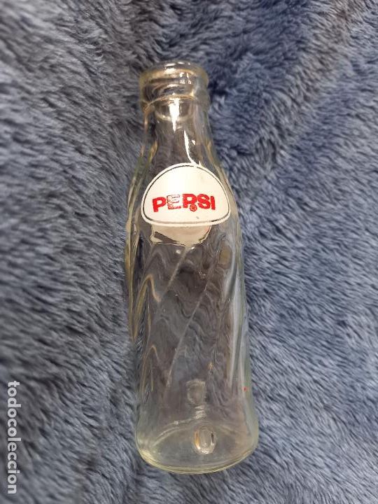 Botellas antiguas: Botellita de PepsiCola - Foto 5