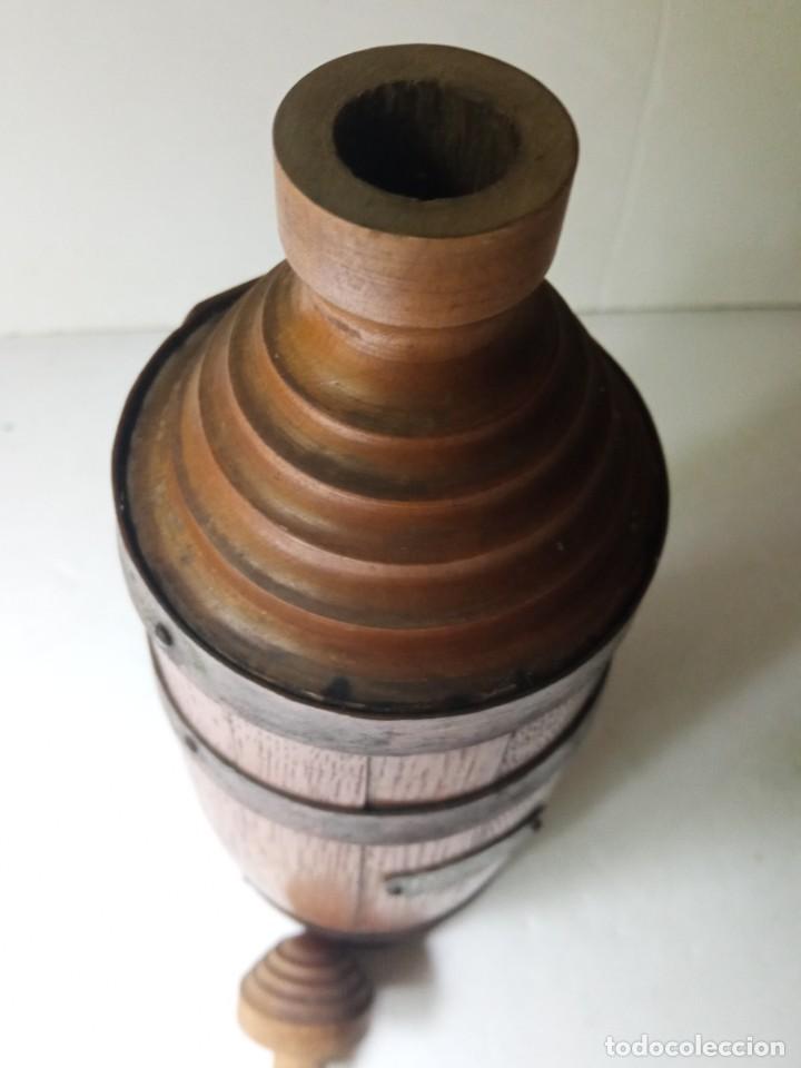 Botellas antiguas: Antigua botella de madera Roble&ntilde;ac brandy co&ntilde;ac - Foto 12