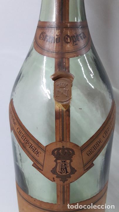 Botellas antiguas: ANTIGUA Y GRAN BOTELLA CON DOSIFICADOR DE COÑAC COGNAC - GRANDE CHAMPAGNE - GRAN OPERA . ALTO 55 CM - Foto 5 - 276531778