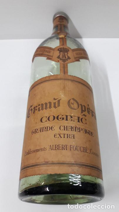 Botellas antiguas: ANTIGUA Y GRAN BOTELLA CON DOSIFICADOR DE COÑAC COGNAC - GRANDE CHAMPAGNE - GRAN OPERA . ALTO 55 CM - Foto 32 - 276531778