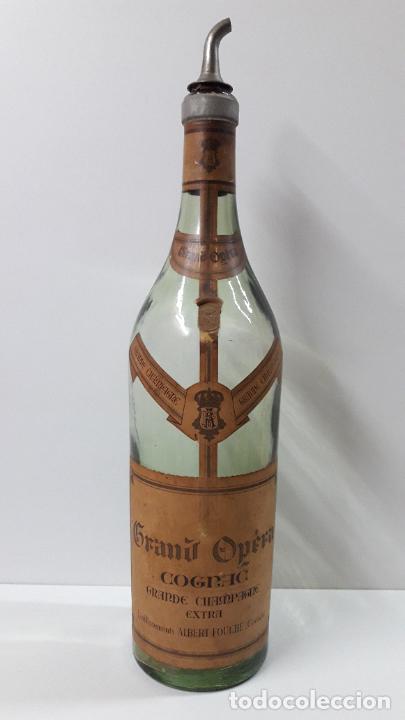 Botellas antiguas: ANTIGUA Y GRAN BOTELLA CON DOSIFICADOR DE COÑAC COGNAC - GRANDE CHAMPAGNE - GRAN OPERA . ALTO 55 CM - Foto 33 - 276531778