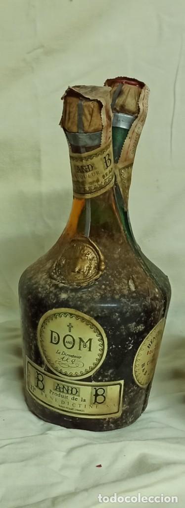 Botellas antiguas: Botella benedictine doblecuello - Foto 1