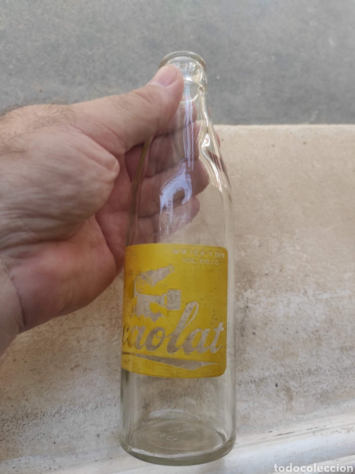 Botellas antiguas: Antigua Botella de Batido Cacaolat - Letona - Modelo 1 - - Foto 3