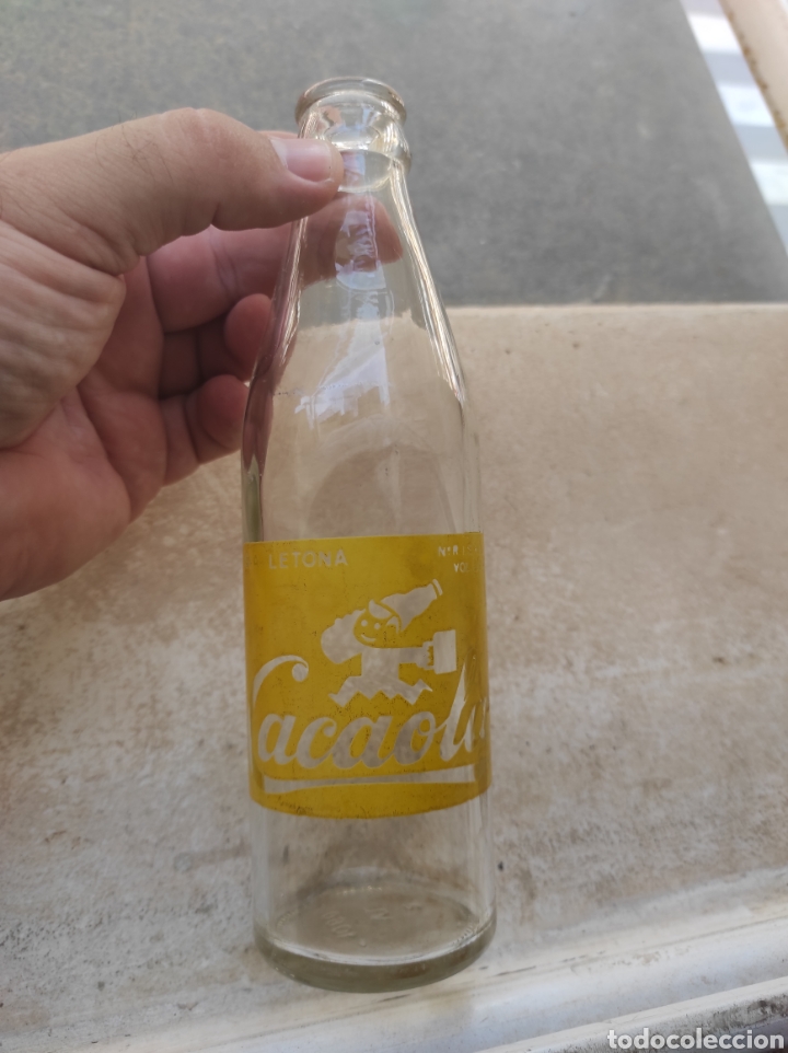 Botellas antiguas: Antigua Botella de Batido Cacaolat - Letona - Modelo 1 - - Foto 1
