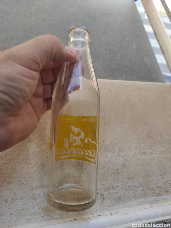 Botellas antiguas: Antigua Botella de Batido Cacaolat - Letona - Modelo 3 - - Foto 4
