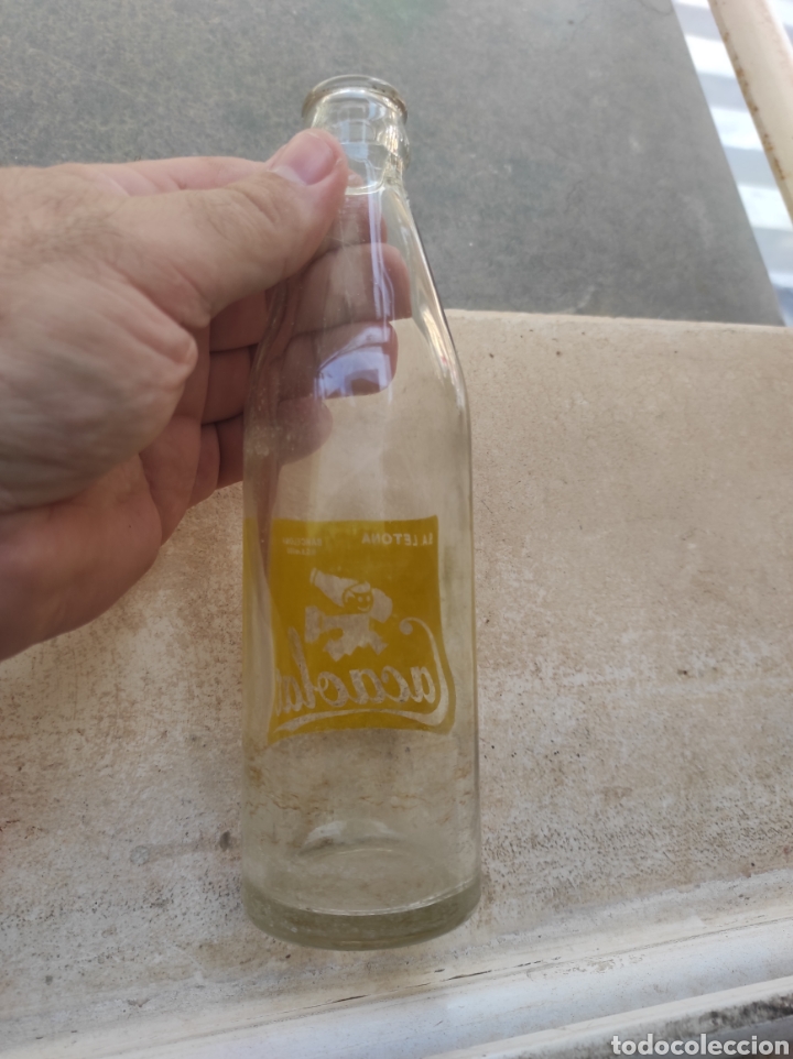 Botellas antiguas: Antigua Botella de Batido Cacaolat - Letona - Modelo 3 - - Foto 4