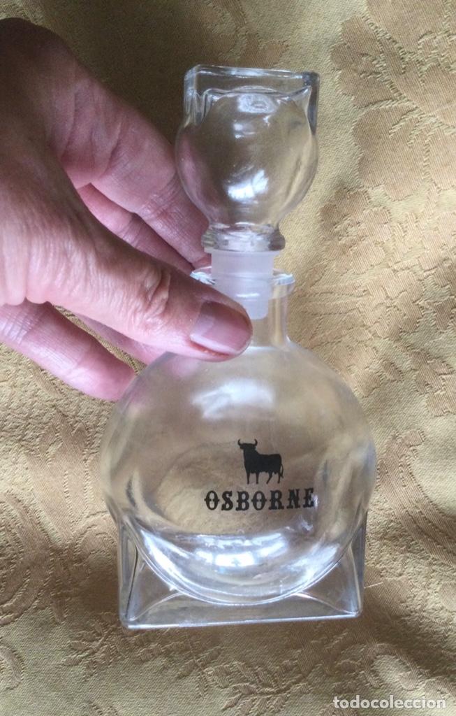 Botellas antiguas: PEQUE&Ntilde;A BOTELLA DE CRISTAL, OSBORNE - Foto 12