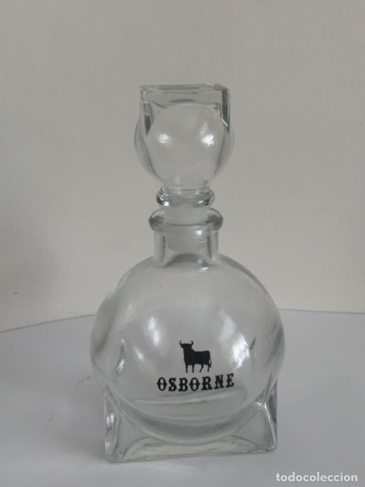 Botellas antiguas: PEQUE&Ntilde;A BOTELLA DE CRISTAL, OSBORNE - Foto 10