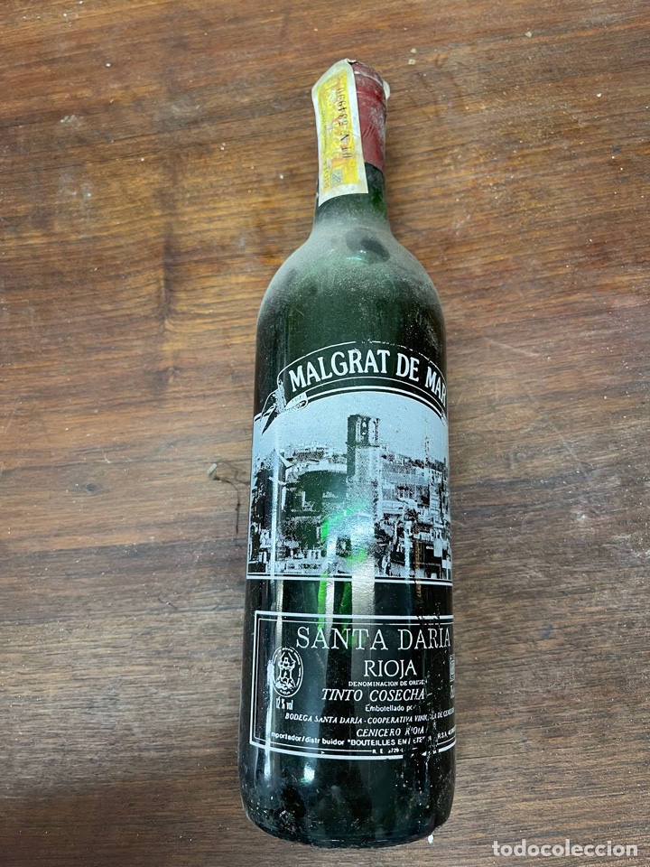 Botellas antiguas: Botella de vino Sin abrir de Malgrat de Mar - Foto 1