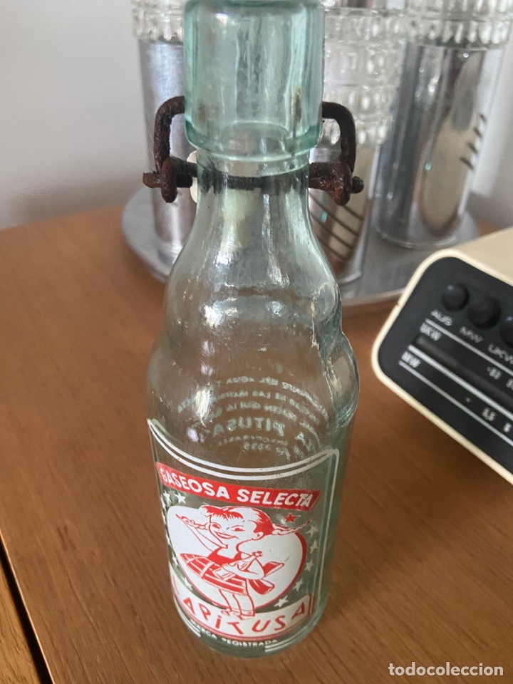 Botellas antiguas: Botella de gaseosa la Pitusa - Foto 3