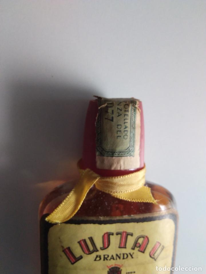 Botellas antiguas: BRANDY LUSTAU CINTAS DE ORO - Foto 2