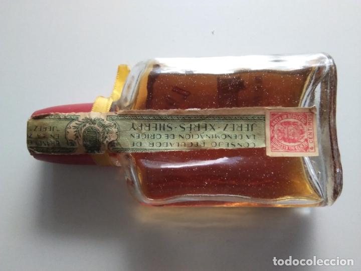 Botellas antiguas: BRANDY LUSTAU CINTAS DE ORO - Foto 4