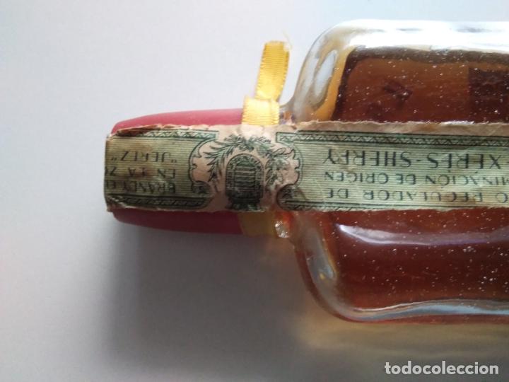 Botellas antiguas: BRANDY LUSTAU CINTAS DE ORO - Foto 7