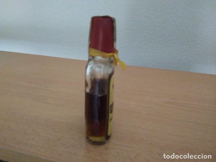 Botellas antiguas: BRANDY LUSTAU CINTAS DE ORO - Foto 13