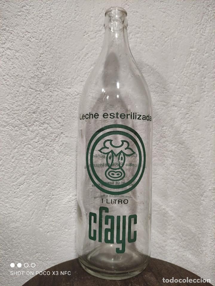 Botellas antiguas: Botella de leche Clayc - Foto 1