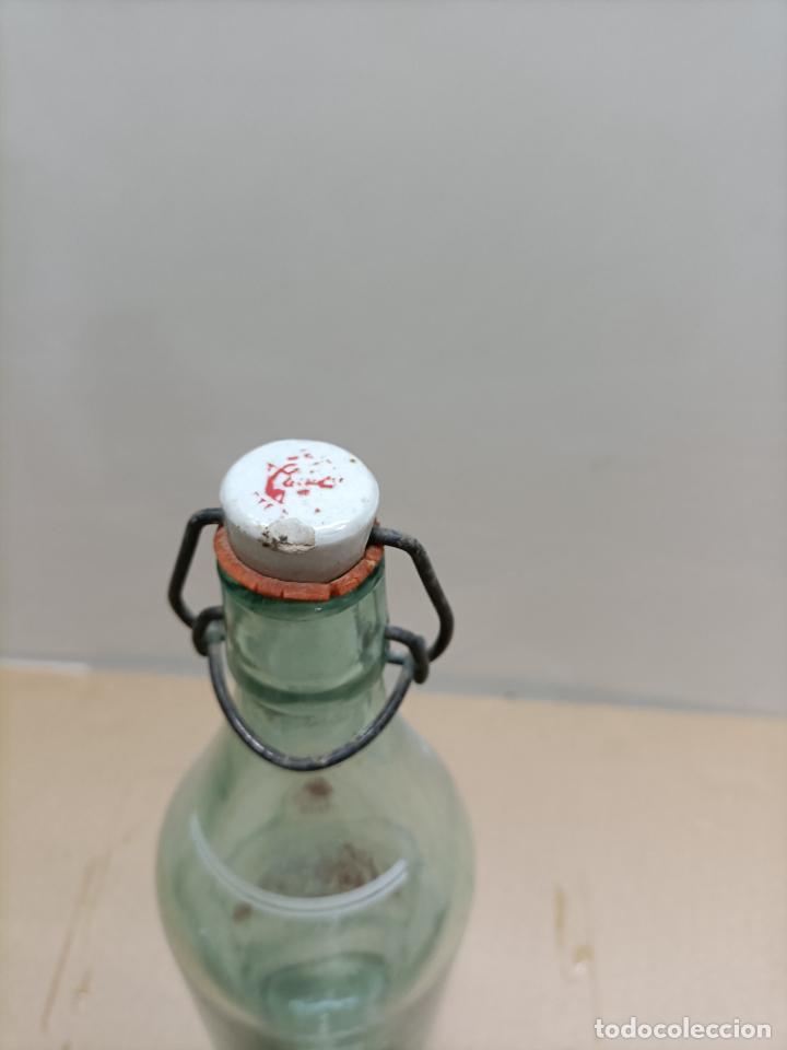 Botellas antiguas: Antigua botella de refresco la casera - Foto 3