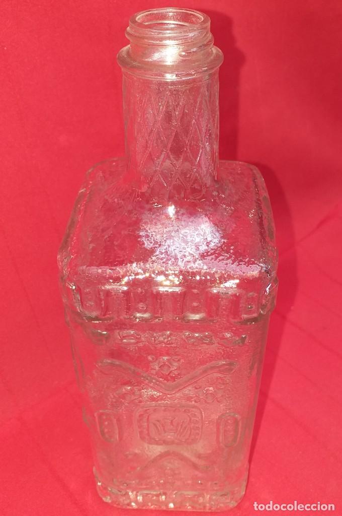 Botellas antiguas: BOTELLA DE CRISTAL TEQUILA OLMECA - Foto 5