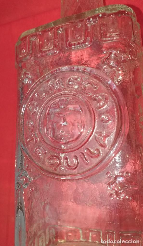 Botellas antiguas: BOTELLA DE CRISTAL TEQUILA OLMECA - Foto 12