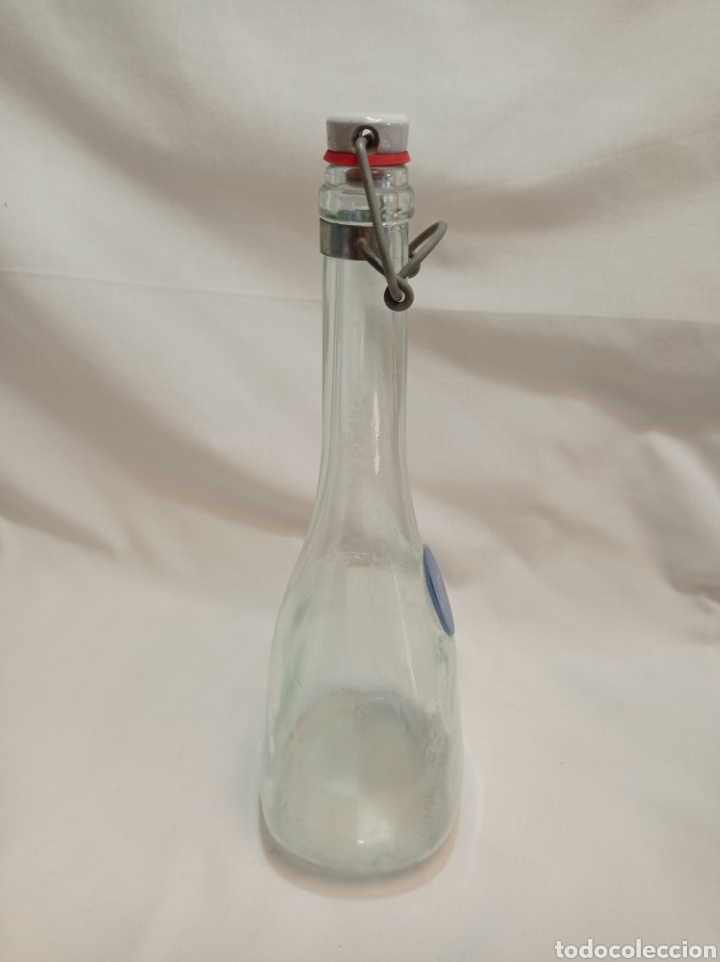 Botellas antiguas: MODELO RARO BOTELLA LA CASERA - Foto 2