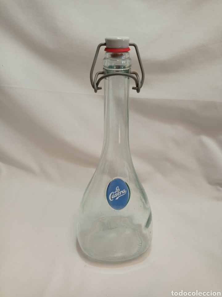 Botellas antiguas: MODELO RARO BOTELLA LA CASERA - Foto 1