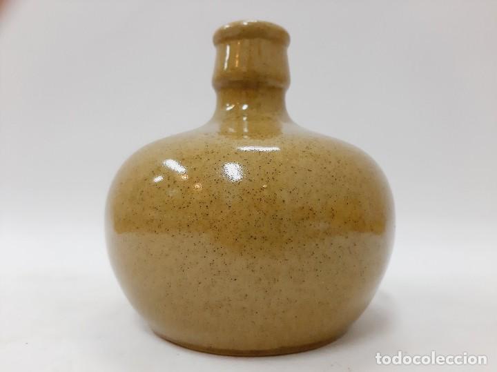 Botellas antiguas: Botella de gres vac&iacute;a, Treasure Island - Ron de Cuba - Foto 4