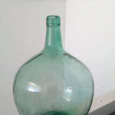 Botellas antiguas: BOTELLA GARRAFA DAMAJUANA GRANDE CÁNTARO DE CRISTAL ARROBA V. AYELENSE VALENCIA. Lote 313343638